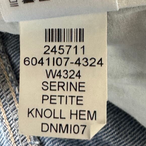 PAIGE NOELLA BUTTON FLY CUTOFF DENIM SHORTS IN SERINE NWT WOMEN'S SIZE 24 - Picture 13 of 16